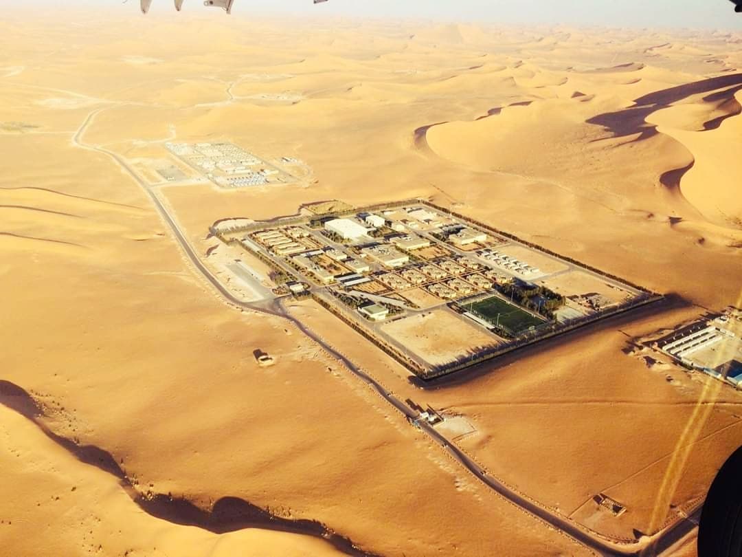 Paysage urbain saharien à Hassi Messaoud