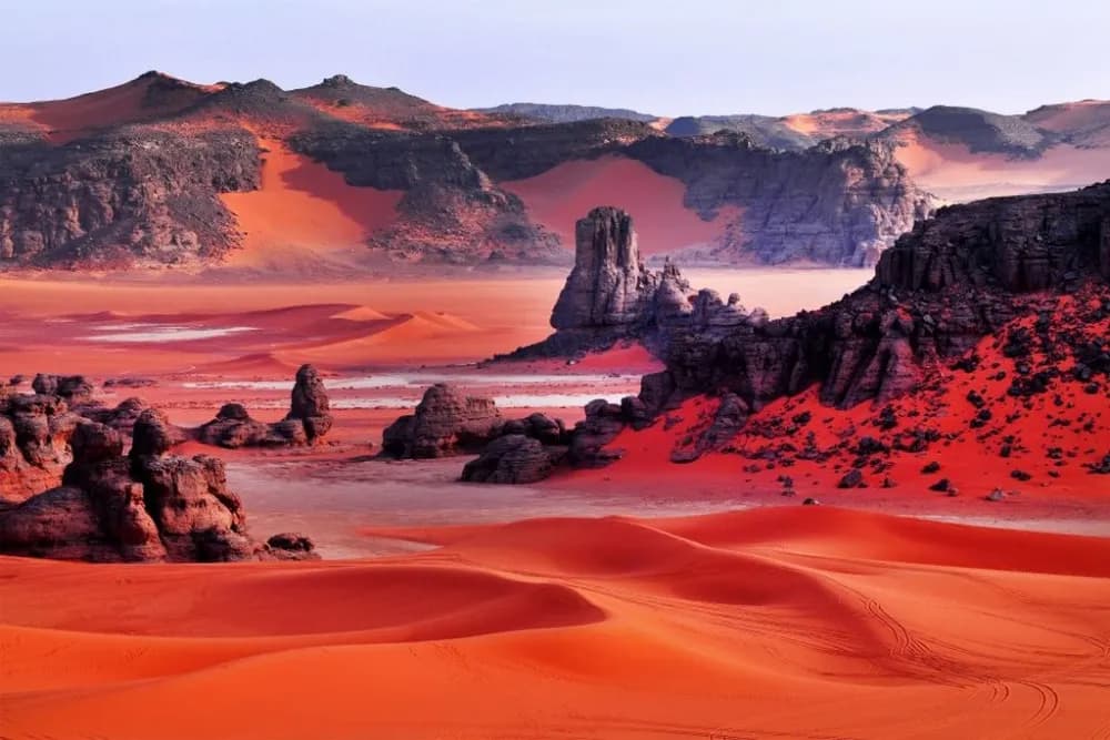 Plateaux rocheux du Tassili près d'Illizi